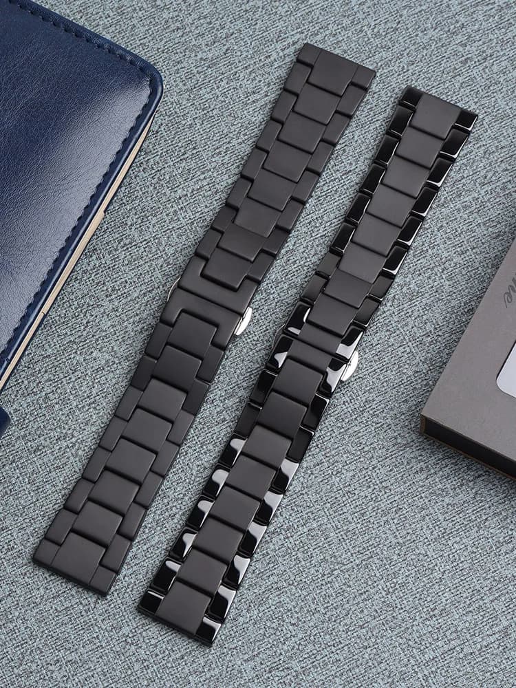 Bracelet de montre en céramique pour Huawei Watch GT 2, avec système de fixation rapide, disponible en 18 mm, 20 mm et 22 mm, couleur noir mat.