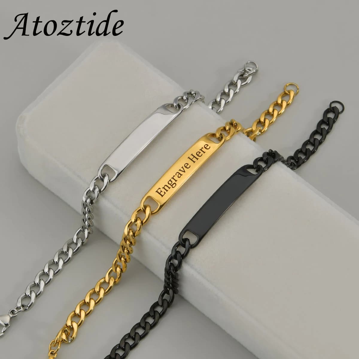 Atoztide – Bracelet avec mot personnalisé, plaque signalétique, en acier inoxydable, pour hommes et femmes, chaîne à maillons réglable, bijoux personnalisés, cadeau