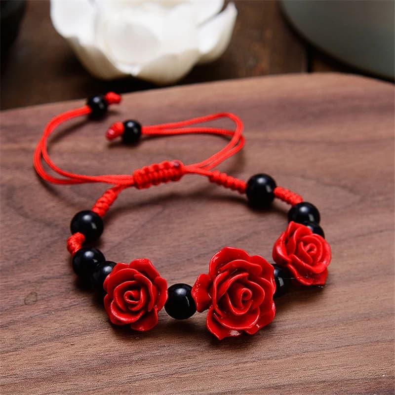 Mode femmes Rose Bracelet ethnique artisanat laque sculpté cinabre Rose fleur Bracelet pour femmes corde rouge Bracelet de perles