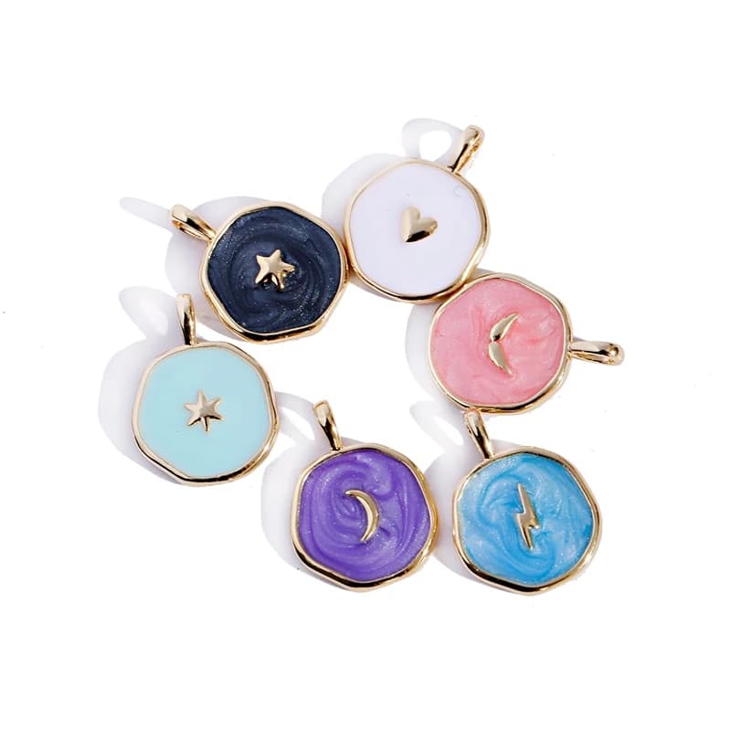 Bijoux en forme de lune en forme de cœur, pendentif en alliage, fournitures faites à la main, collier Bracelet en métal cuivre, accessoires de mode mignons pour femmes