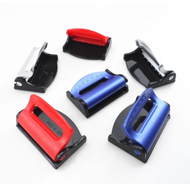 Clips de ceinture de sécurité universels pour voiture, 2 pièces, pour Dodge Caliber Journey ram durango Charger Stratus Avenger Nitro Viper Challenger