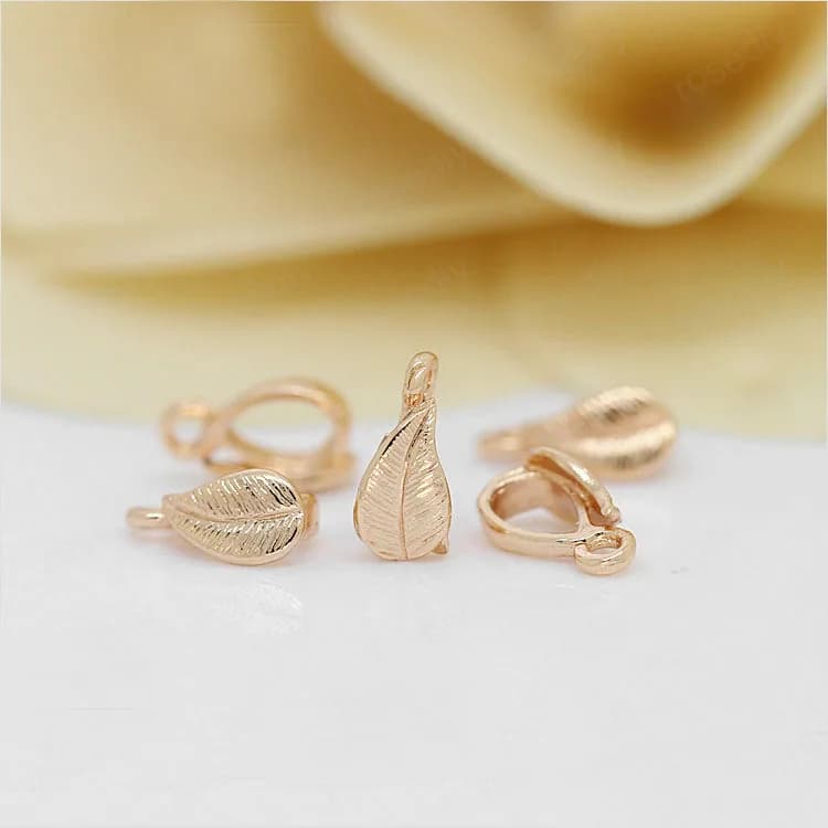 (1535)10 pièces 4x8MM 24K Champagne or couleur plaqué brassard feuilles charmes pendentif connecteur haute qualité bijoux accessoire