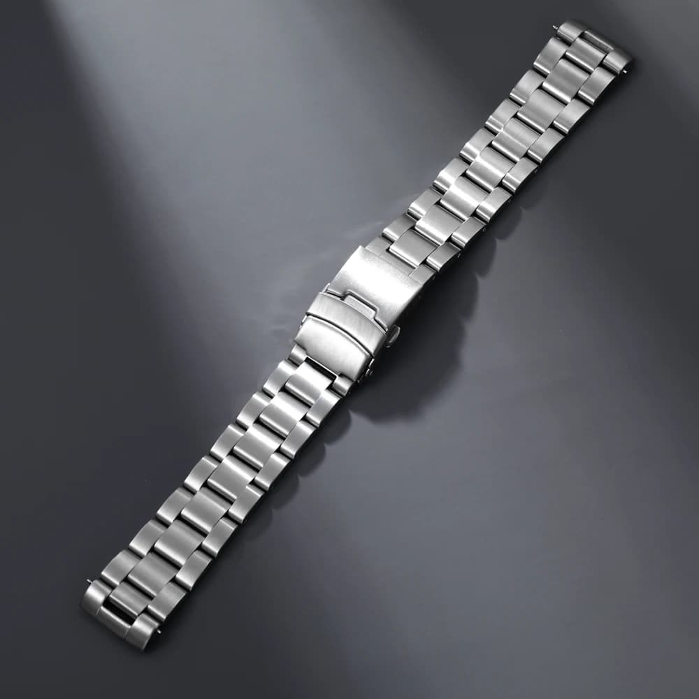 Bracelet de montre à maillons d'extrémité solides en acier inoxydable de 20 mm adapté à la montre Skx 6105
