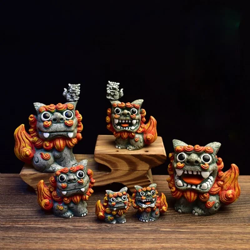 Une paire d'ornements de discussion chinois, maison de ville mignonne, petit bureau de discussion, affaires chanceuses et prospères