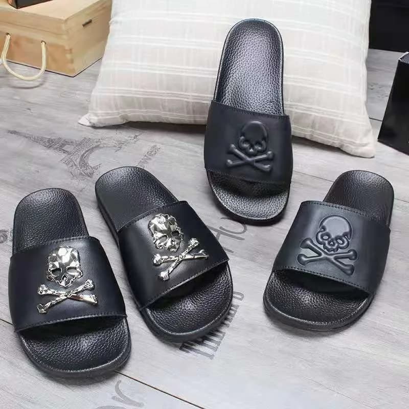 Pantoufles en cuir pour hommes, chaussures de plage pour couple, sandales tête de mort, pantoufles coordonnantes, tongs ouvertes, toboggans de grande taille, mode estivale