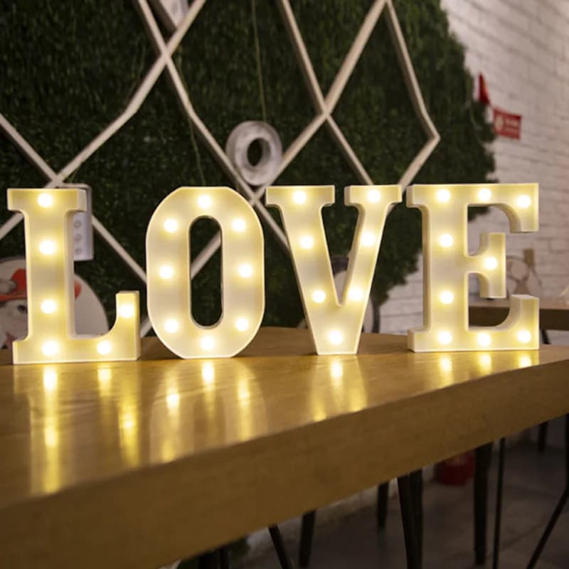 Lettre de l'alphabet de luxe LED lumières lampe numérique lumineuse batterie veilleuse pour la maison mariage anniversaire décoration de fête de noël