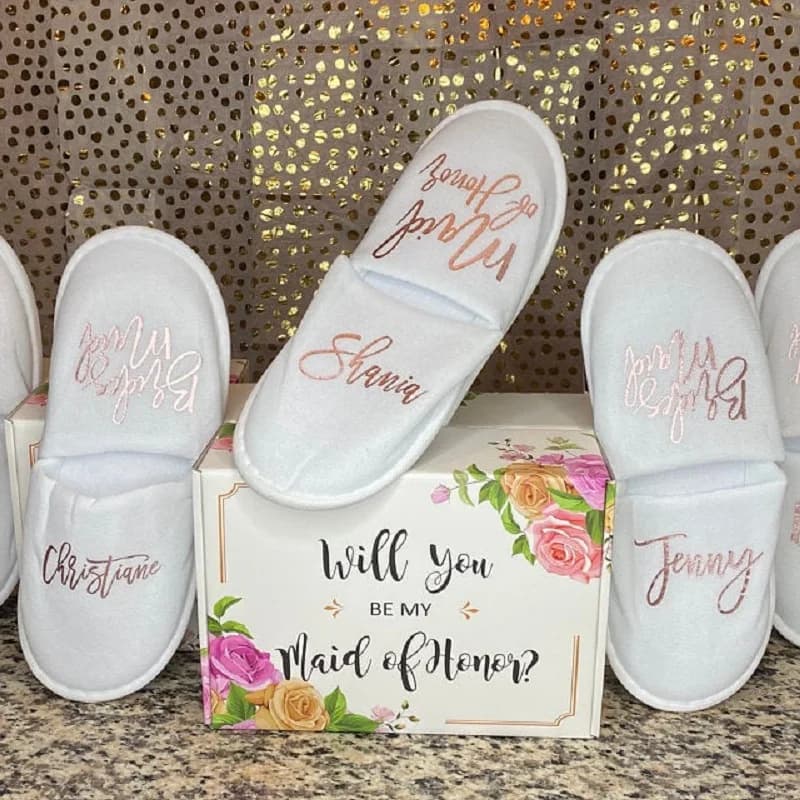 Pantoufles de mariage personnalisées, pantoufles de mariée personnalisées cadeau de demoiselle d'honneur enterrement de vie de jeune fille, décoration de chaussures de douche nuptiale