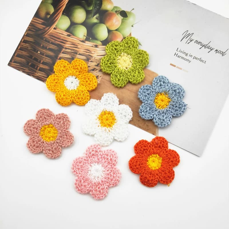 30 Pièces de fleurs en laine de 3,5 cm pour la confection de vêtements, chapeaux, chaussures, artisanat, fournitures de couture, patchs, accessoires de coiffure, pinces à cheveux, décorations