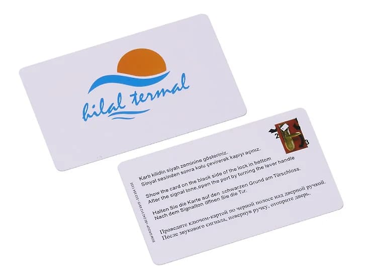 Carte imprimée personnalisée avec puce NTAG215, carte d'impression NFC 13.56MHz ISO14443A