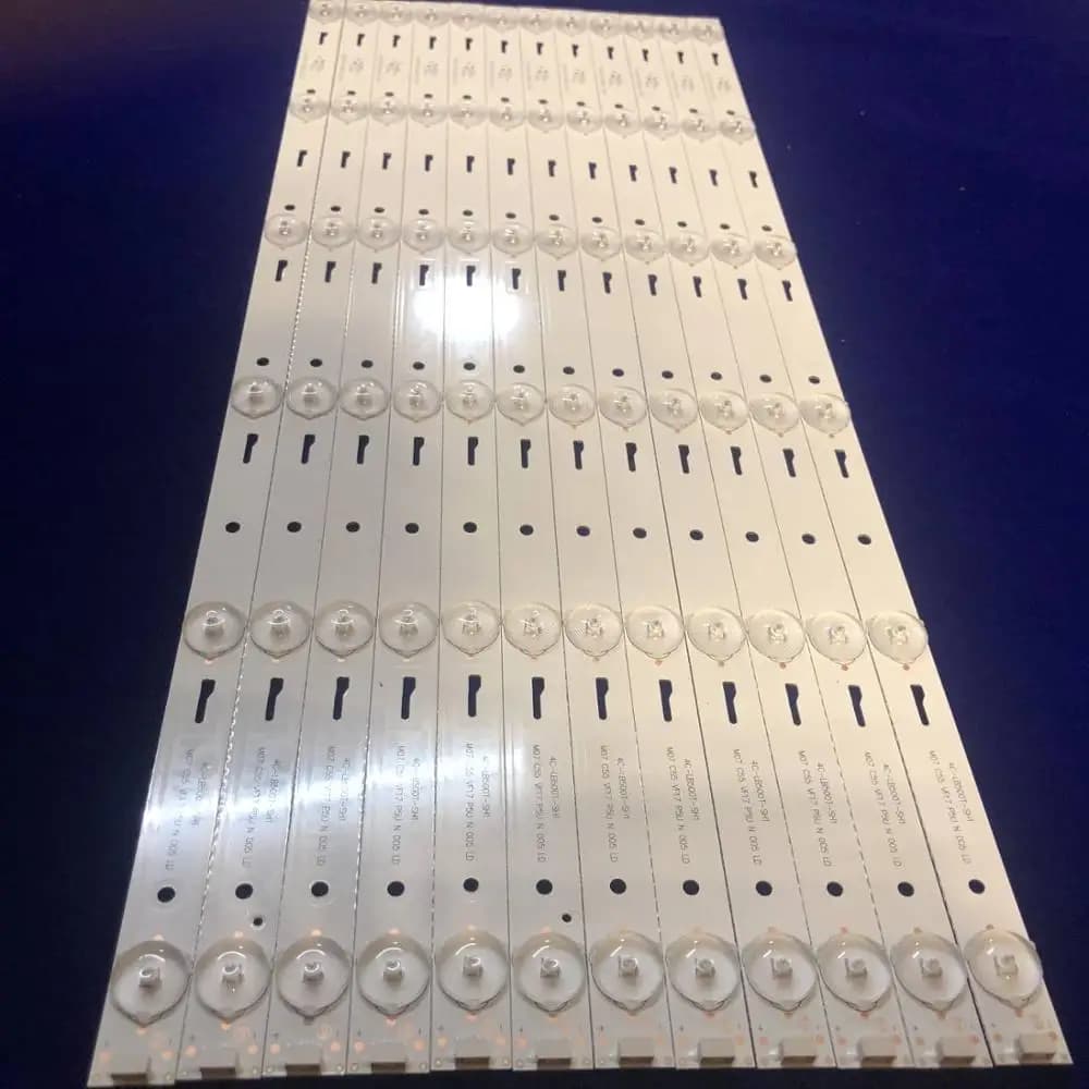 100% nouveau 12 pièces/Kit LED bande pour THO MSON 50 TV T50D15SF 01B T50D15SF-01B LVF500AUDX E2 V10 T8-AU500ML-LC19 T8 AU500ML LC19