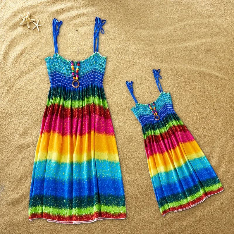 Robe d'été pour famille mère et fille, tenues assorties, style bohème, robe de plage florale, ensembles de Look de famille pour maman et fille