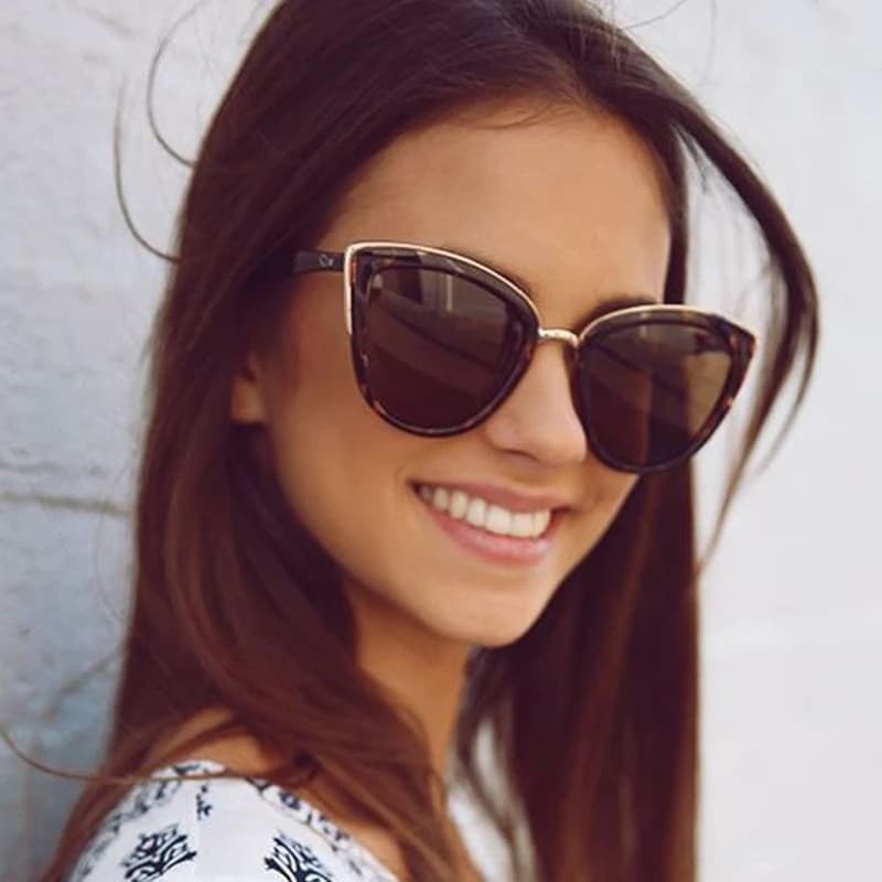 Lunettes de soleil yeux de chat pour femmes, miroir classique, vintage, monture en œil de chat, nickel é, extérieur