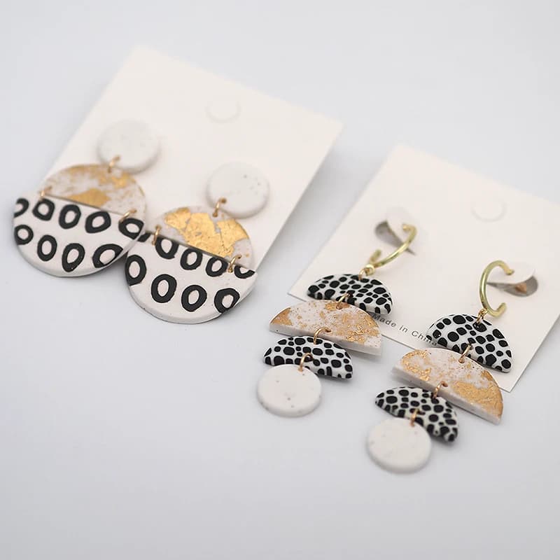 Boucles d'oreilles à motif de points noir et blanc, longues liées en argile polymère, pendentif, cadeau de fête, accessoires de bijoux pour femmes
