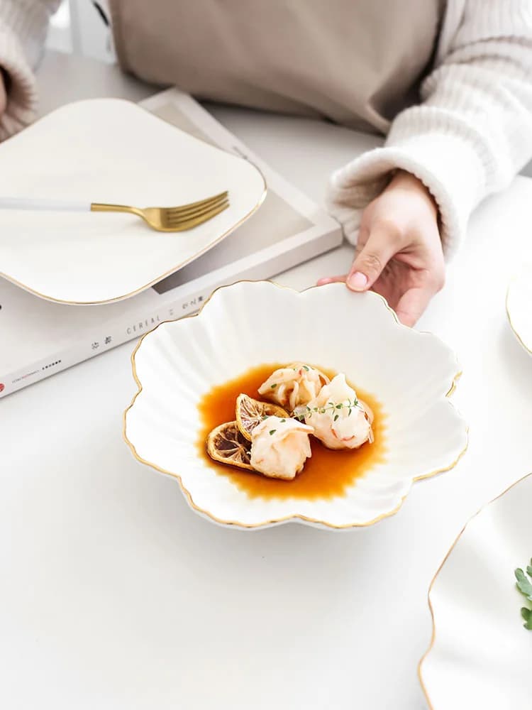 Assiette en céramique à fleurs style nordique, 8 pouces, bord doré, porcelaine blanche, assiette à dîner, bol à soupe, à salade, à Dessert, vaisselle