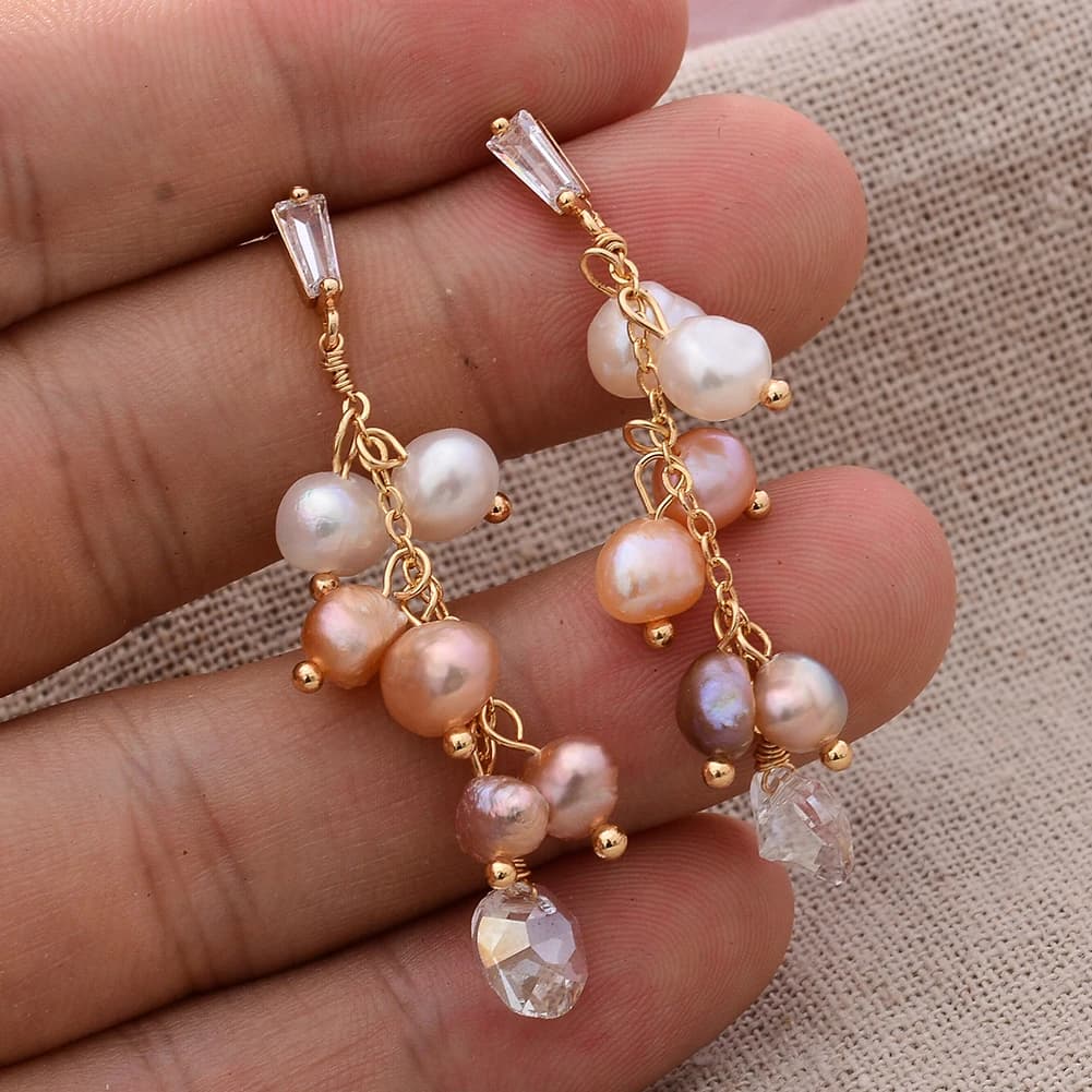 Original fait à la main 14K or rempli naturel perle d'eau douce brillant cristal raisin dames gland boucles d'oreilles vente chaude bijoux