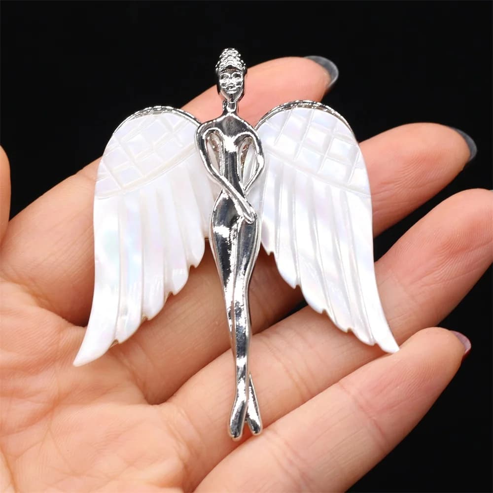 Broches design ailes d'ange pour femme, pendentif en nacre naturelle, épingles à bijoux vintage, cadeau à la mode pour les touristes, 1PC