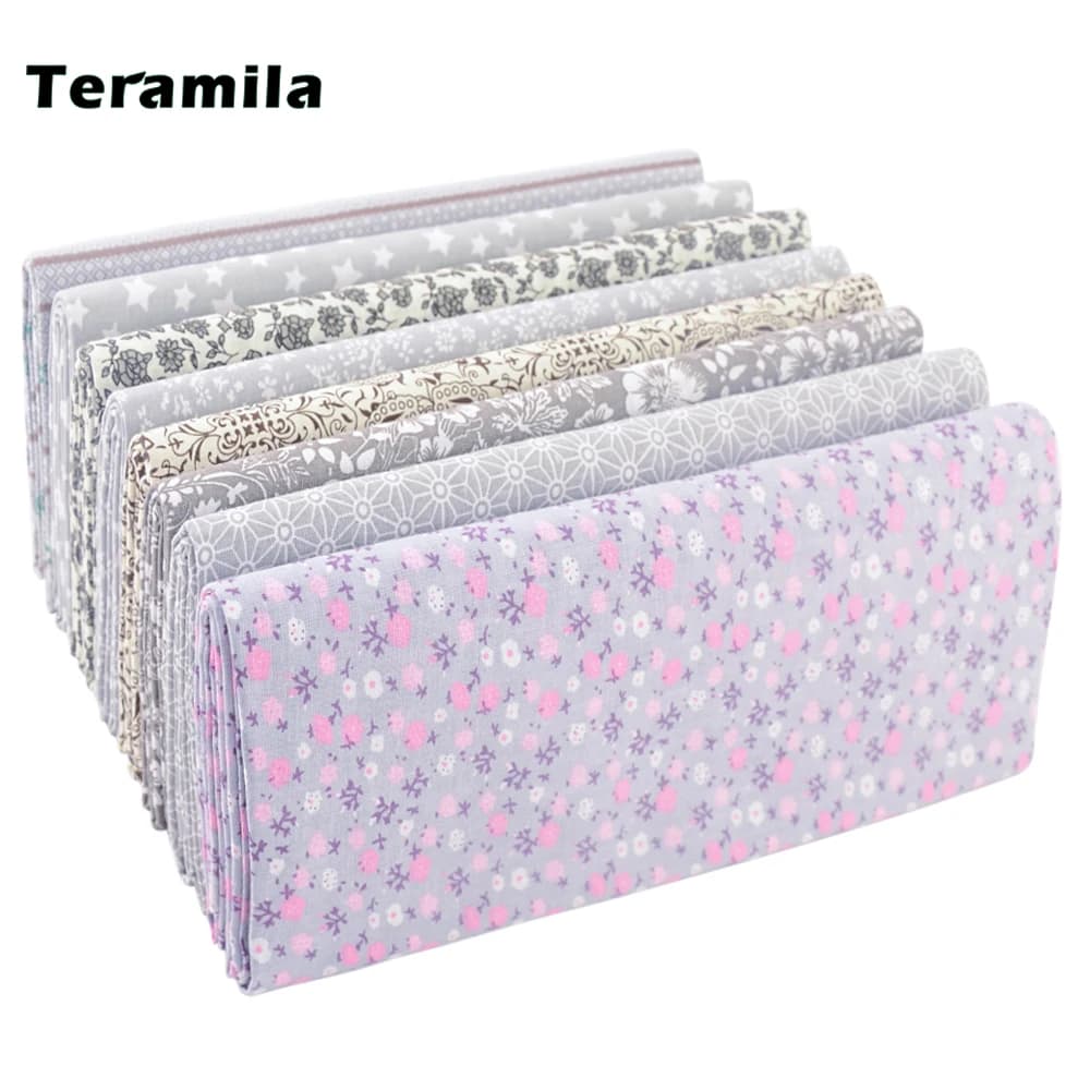 Teramila Tissu fin imprimé floral vintage 100% coton pour poupées, matériaux artisanaux, couture patchwork, au mètre