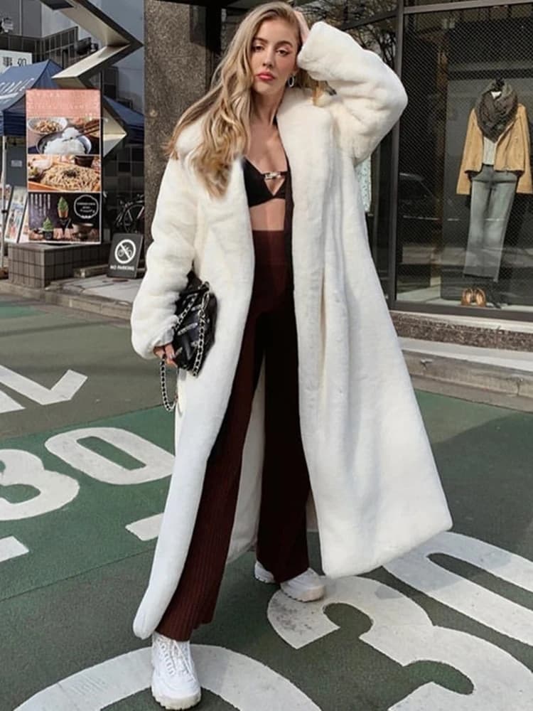 Lautaro – manteau Long en fausse fourrure pour femme, blanc, pelucheux, chaud, surdimensionné, avec capuche, ceintures à revers, ample, mode coréenne, vêtements d'extérieur, hiver 2021