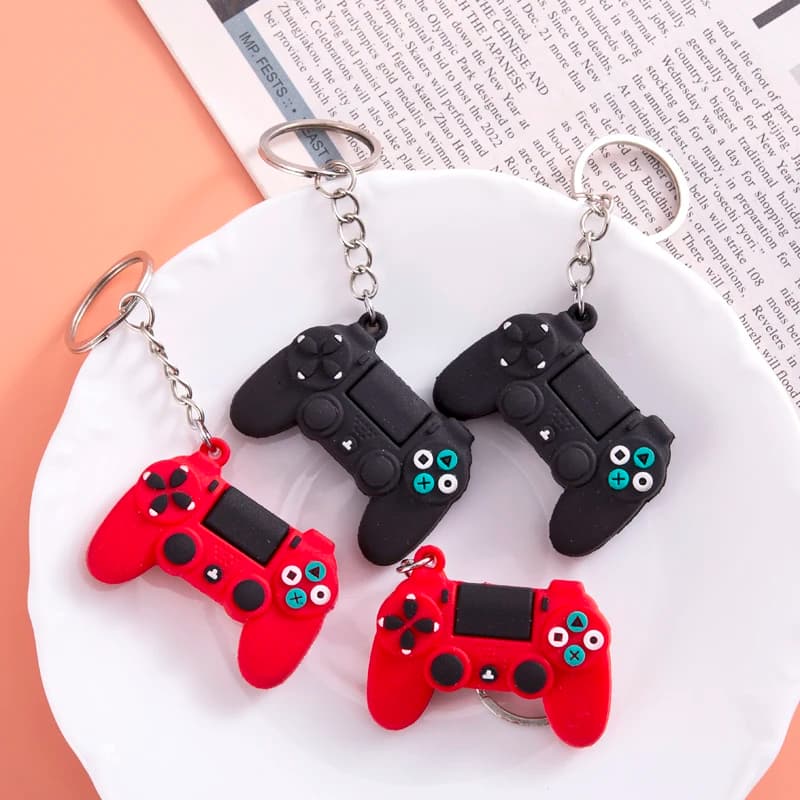 Machine de jeu porte-clés et porte-clés mignon manette de jeu petit ami Joystick porte-clés PS4 Console de jeu porte-clés sac voiture suspendu porte-clés