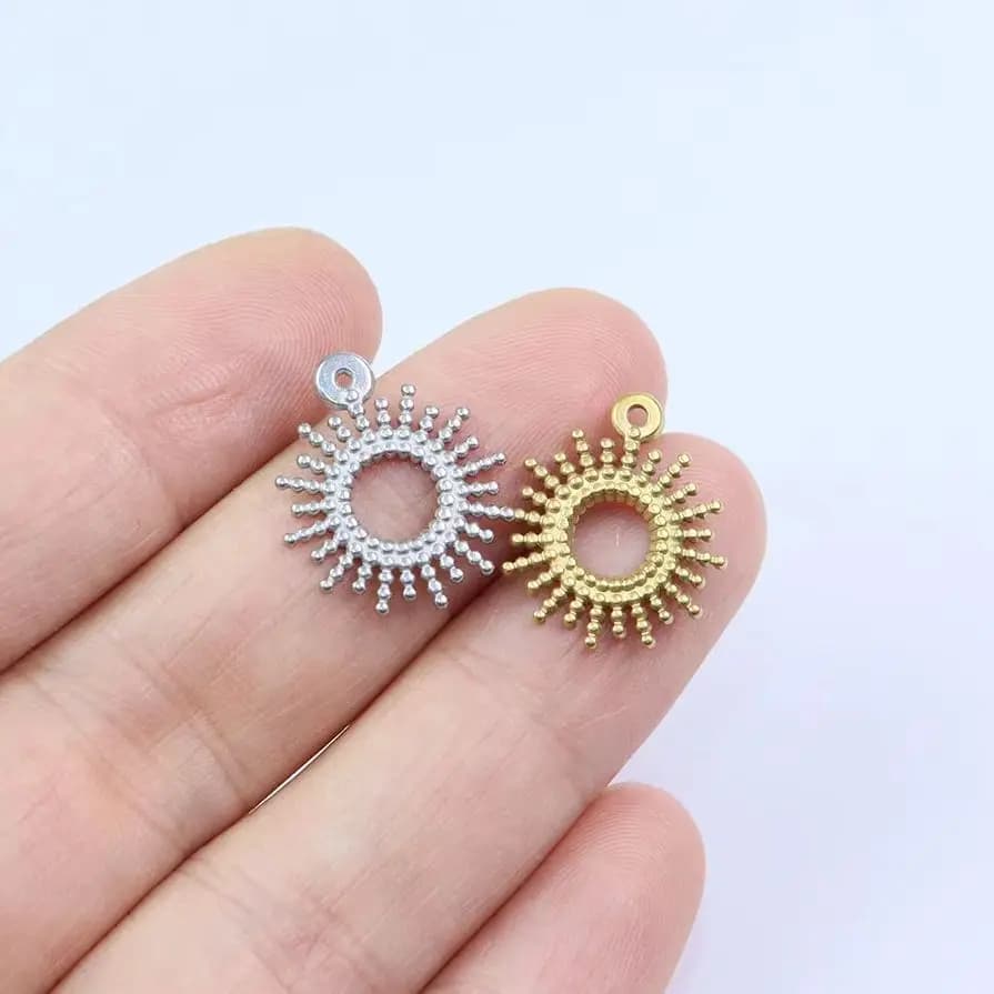 Breloques de soleil rondes en acier inoxydable, pendentif bricolage, collier, boucles d'oreilles, bracelets, inaltérable, sans tour, 5 pièces, 15mm, vente en gros