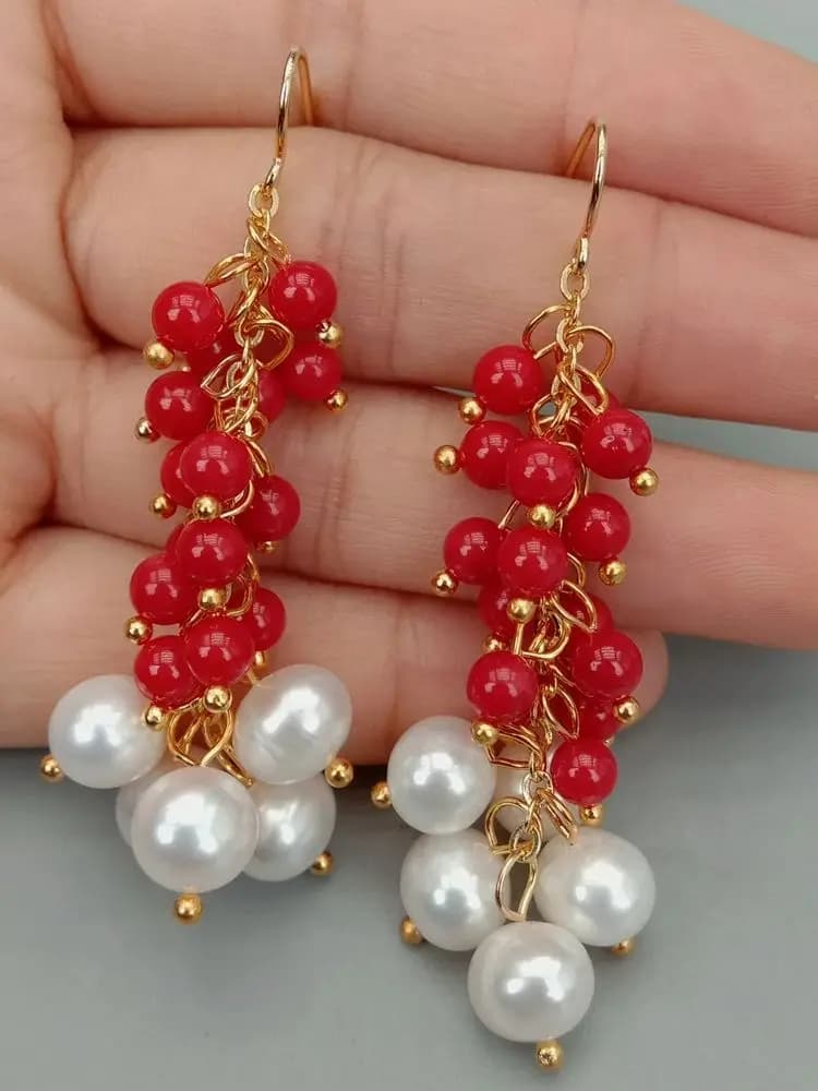 Y · YING – boucles d'oreilles rondes en corail rouge, 4mm, perles rondes blanches, crochet