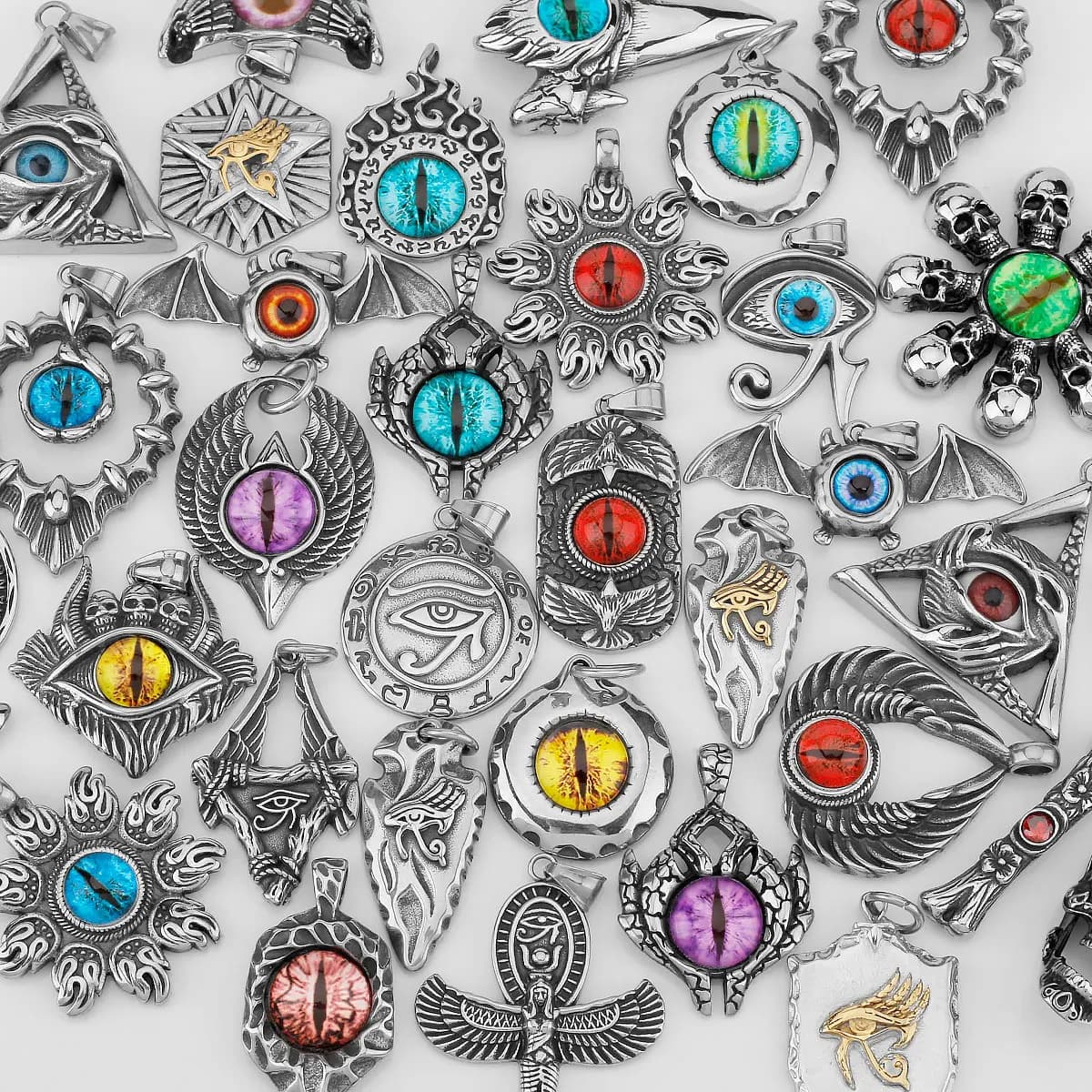 Pendentif en acier inoxydable multi-styles pour hommes et femmes, motif yeux de diable, chaîne de pull, bijoux de Nouvel An, cadeau, vente en gros