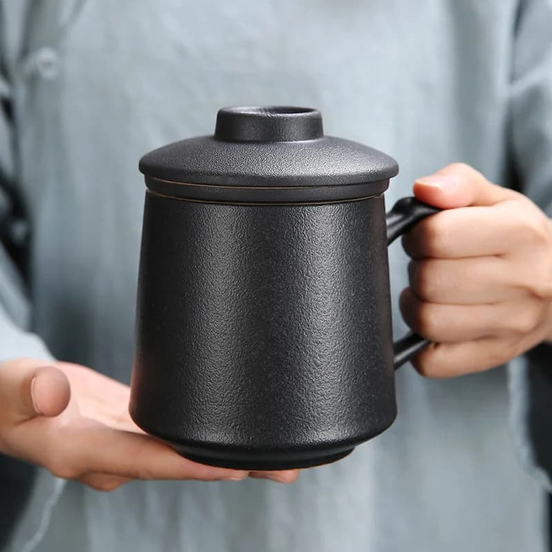Tasse à thé en céramique de grande capacité avec filtre, poignée et couvercle