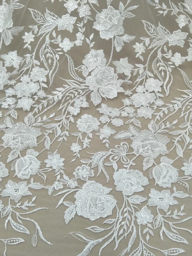 Robe de mariée en dentelle de fleurs d'ivoire, tissu de dentelle brodée, largeur 130 cm, vendu au mètre