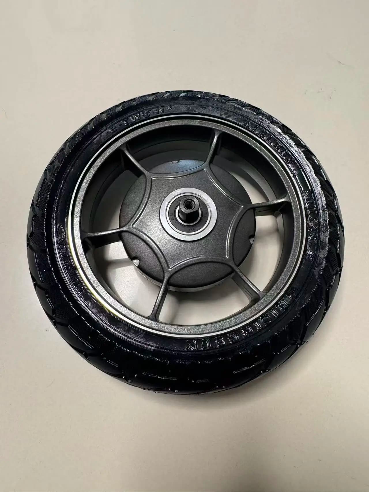 Roue arrière d'origine avec tambour de frein pour trottinette électrique E-Twow Booster GT, PIÈCES DE RECHANGE