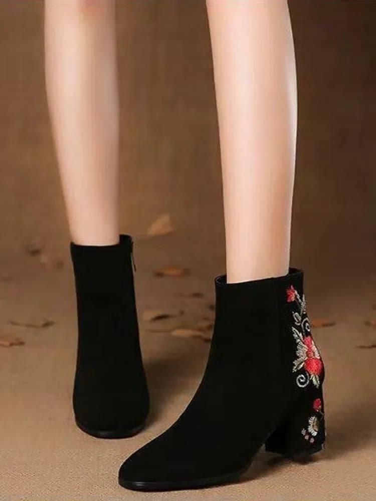 bottines femmes bottine talon botas das mulheres chaussures plateforme Comemore – bottines hautes en coton pour femme, chaussures chaudes, en daim, talon mi-montant, brodées, mi-tube, collection