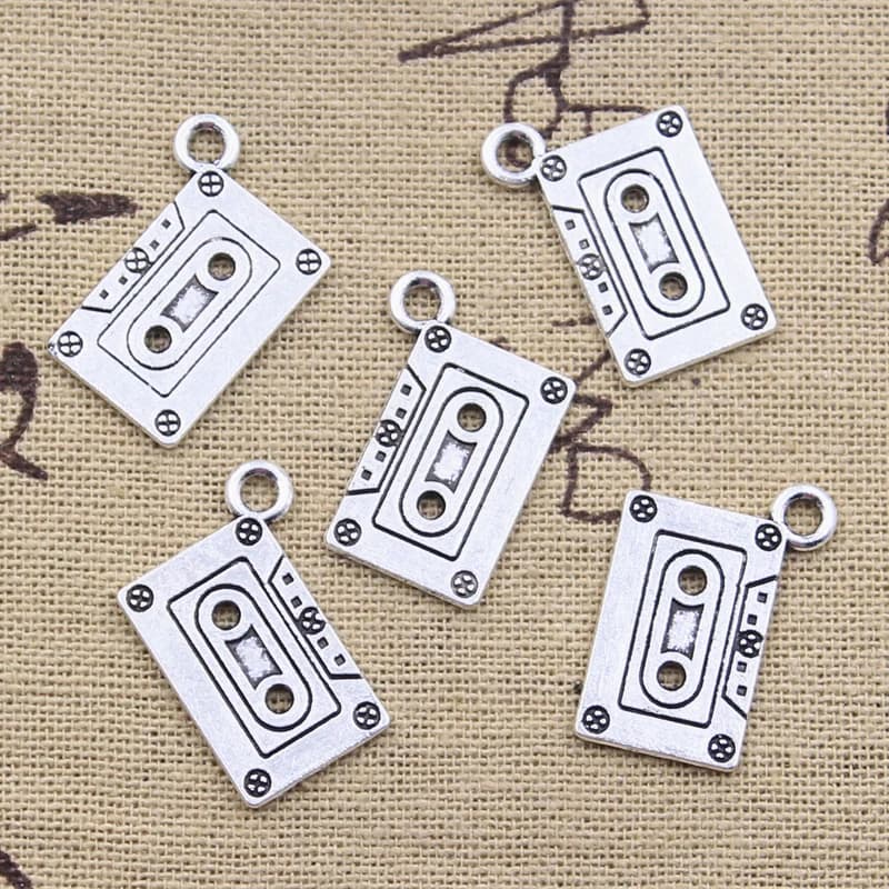 20 pièces breloques rétro 80's Cassette bande 20x13mm Antique couleur argent pendentifs bricolage artisanat faisant des résultats bijoux tibétains faits à la main