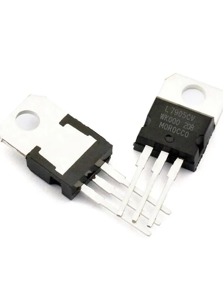 Jeu de puces IC L7905CV L7905 TO220 7905 LM7905 MC7905 TO-220, nouveau et original, 10 pièces