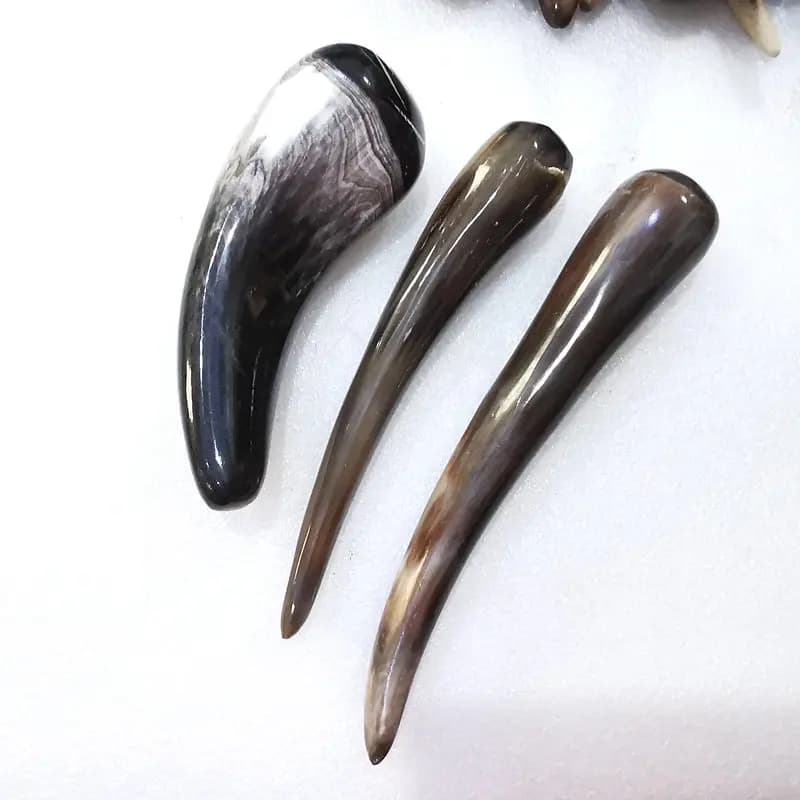 Bâtons de corne de buffle mélangés noir et blanc, différentes tailles 7-20CM, bâtons d'acupuncture de médecine chinoise L004