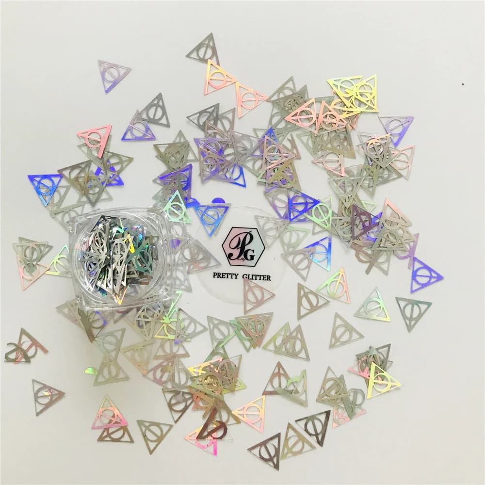 PrettyG 1 boîte de paillettes holographiques en forme de potter et du reliquier, Triangles creux pour bricolage, décoration d'ongles artisanaux