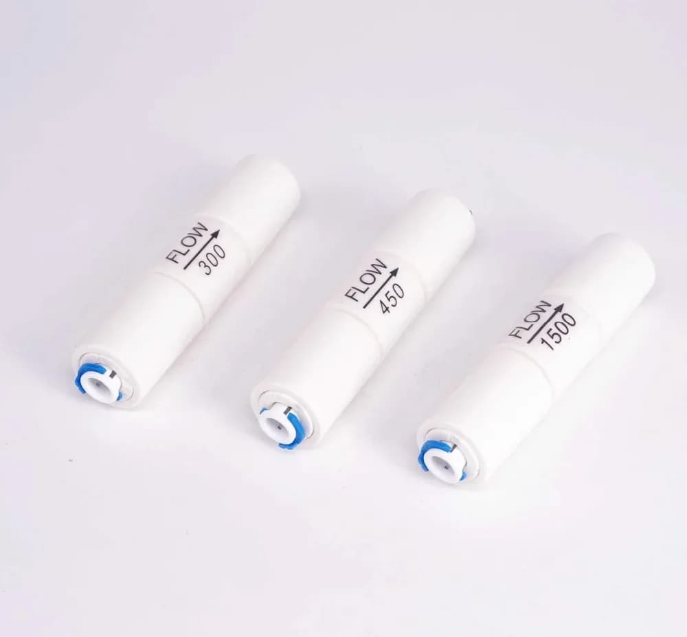 Purificateur d'eau à régulateur de débit, 300/450/500/600/800/1500cc, 1:3 avec Tube de 1/4 pouces O/D, raccord égal, osmose inverse