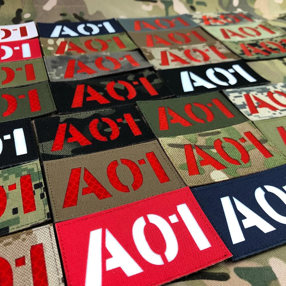 Matériel réfléchissant, découpe laser, patch personnalisé, nom de radiodiffusion, bandes de nom, lettres multicolores