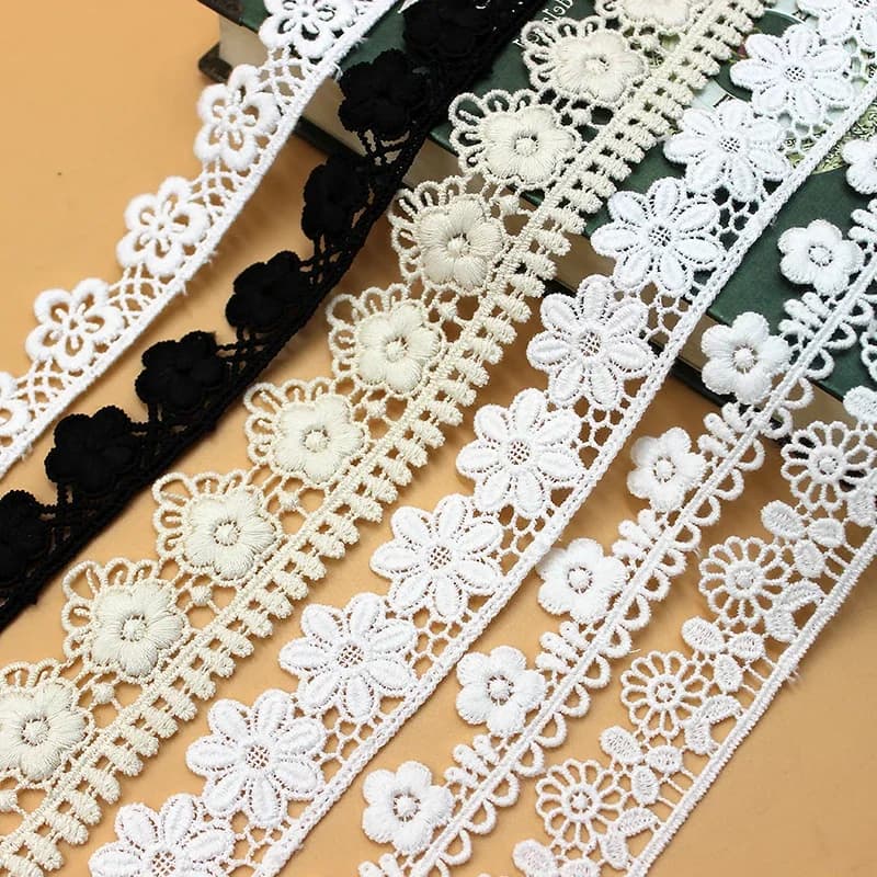 Dentelle Brodée Blanche en Coton, 5 Yds, Couture Festonnée, Garnitures Dégradées