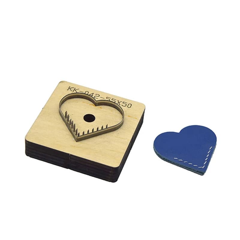 Décoration de coeur d'artisanat en cuir de bricolage, couteau de découpe, moule de signet, outil de poinçonnage en métal