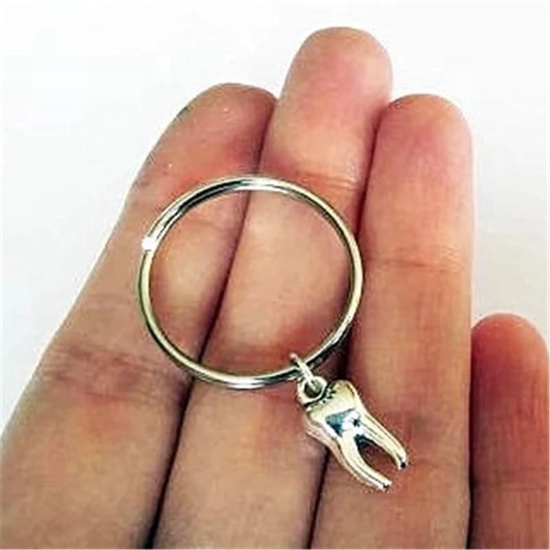 Porte-clés à breloques pour dentistes, hygiène dentaire, cadeau de graduation, porte-clés spinal, petite fille, enfant, garçon