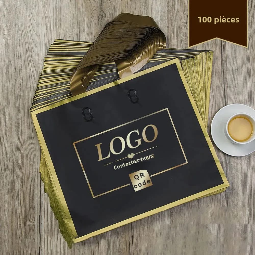 100 pièces Logo personnalisé Phnom Penh mat épaissi sacs à provisions avec poignée en plastique sac cadeau imprimer un Logo couleur sur Double face
