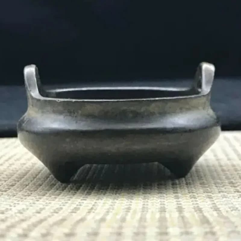 Xuande-Petit Eva d'encens à trois pieds, ancien bungalow chinois, cuivre pur