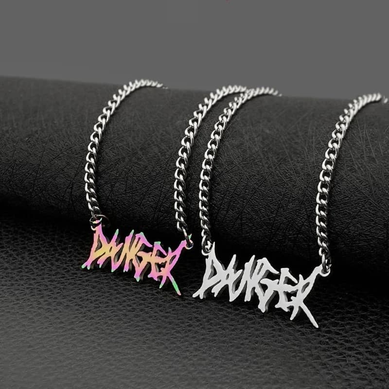 Collier Punk Hip Hop avec lettres d'épine, chaîne de clavicule en acier titane pour hommes et femmes, bijoux assortis avec tout, cadeau, vente en gros