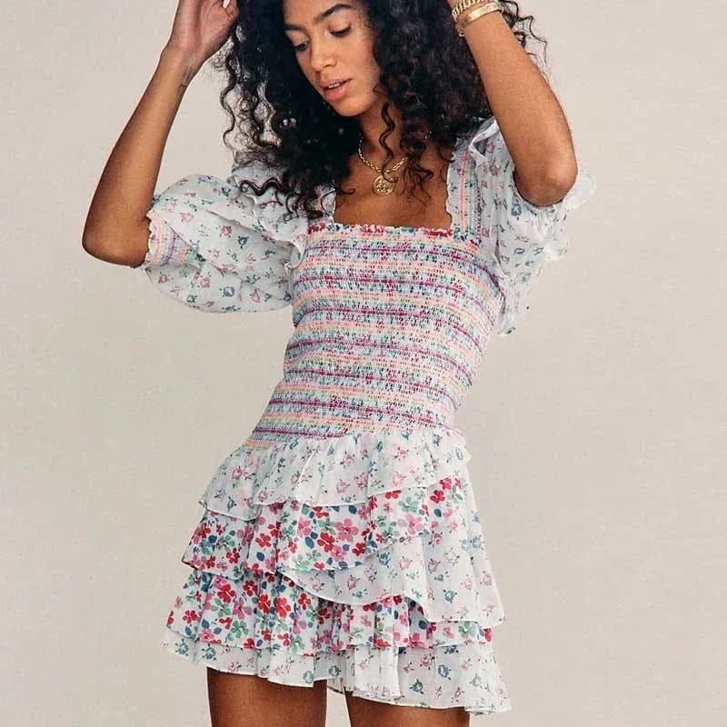 Mini robe smockée sexy à volants College floraux mélangés, col carré, robes de vacances d'été, 2023