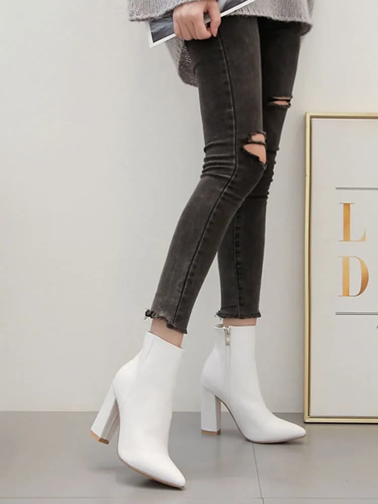 botte femme hiver 2021 chaussures femmes bote femme chaussure luxe femme bottes hauteComemore – bottines à talons hauts et épais pour femme, chaussures blanches pointues, nouvelle collection printemps