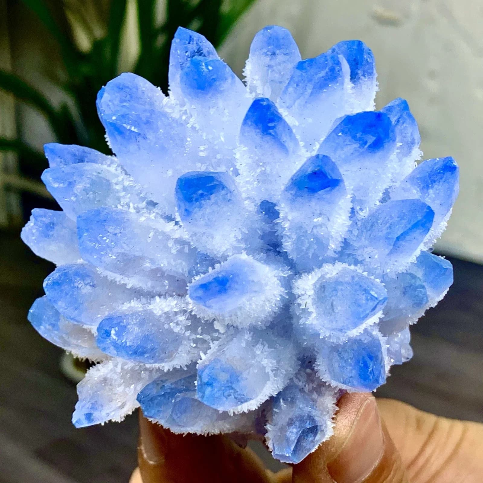 Pierre d'amas de cristal transparent bleu ciel naturel, pierre de démagnétisation de minerai, pierre de purification d'énergie, décoration de rêve