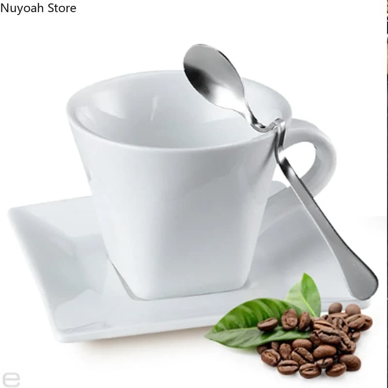 Ensemble de Tasses à Café Créatives de Style Européen, Petite Tasse en Céramique Blanche Simple pour le Thé au Lait