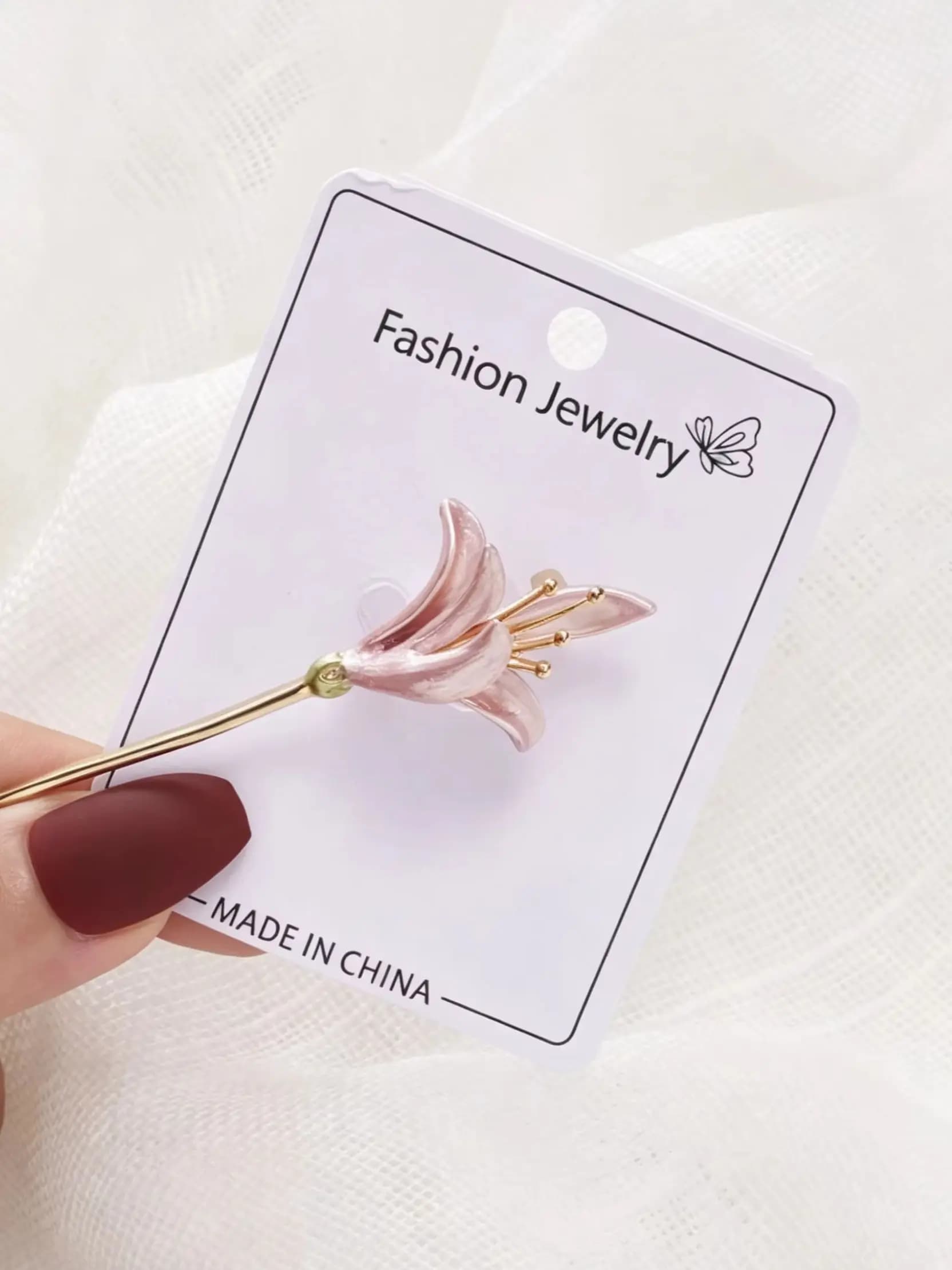Rinhoo – broches en émail pour femmes, nouvelle collection, rose, blanc, fleur de jonc, Corsage, fête de mariage, décontracté, bureau, cadeaux
