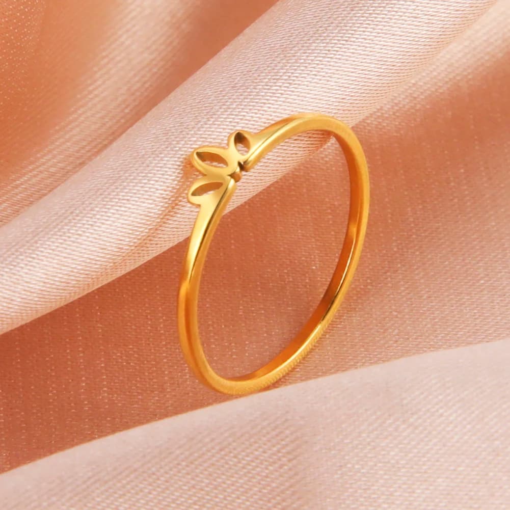 COOLTIME Lotus anneaux pour femmes en acier inoxydable Couple bague cadeaux de fiançailles de mariage bagues minimalistes bijoux tendance