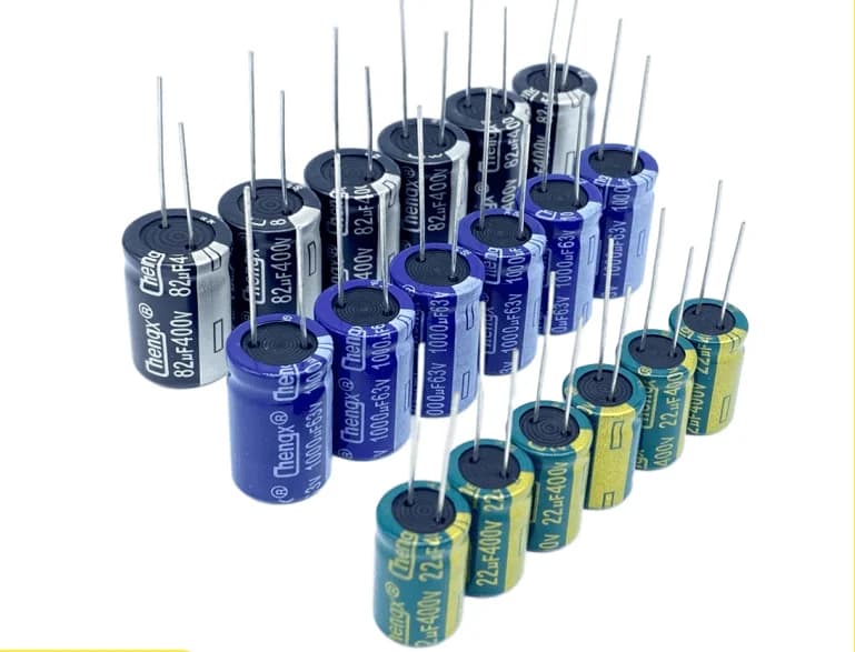 Condensateur électrolytique en aluminium, 6.3V 10V 16V 25V 35V 50V 400V 450V 1UF 2.2UF 4.7UF 10UF 1000UF 22UF 33UF 47UF 470UF 100UF 220UF
