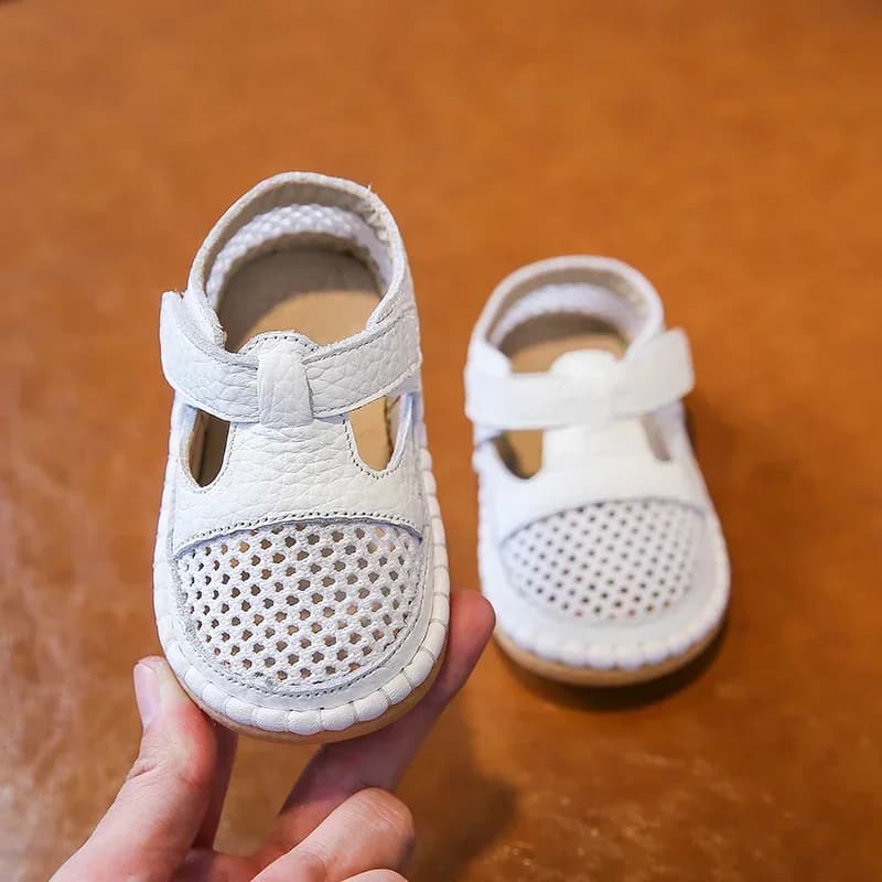Sandales d'été pour bébés filles et garçons, chaussures anti-collision pour tout-petits, chaussures astronomiques souples pour enfants, chaussures en cuir véritable, sandales de plage pour enfants